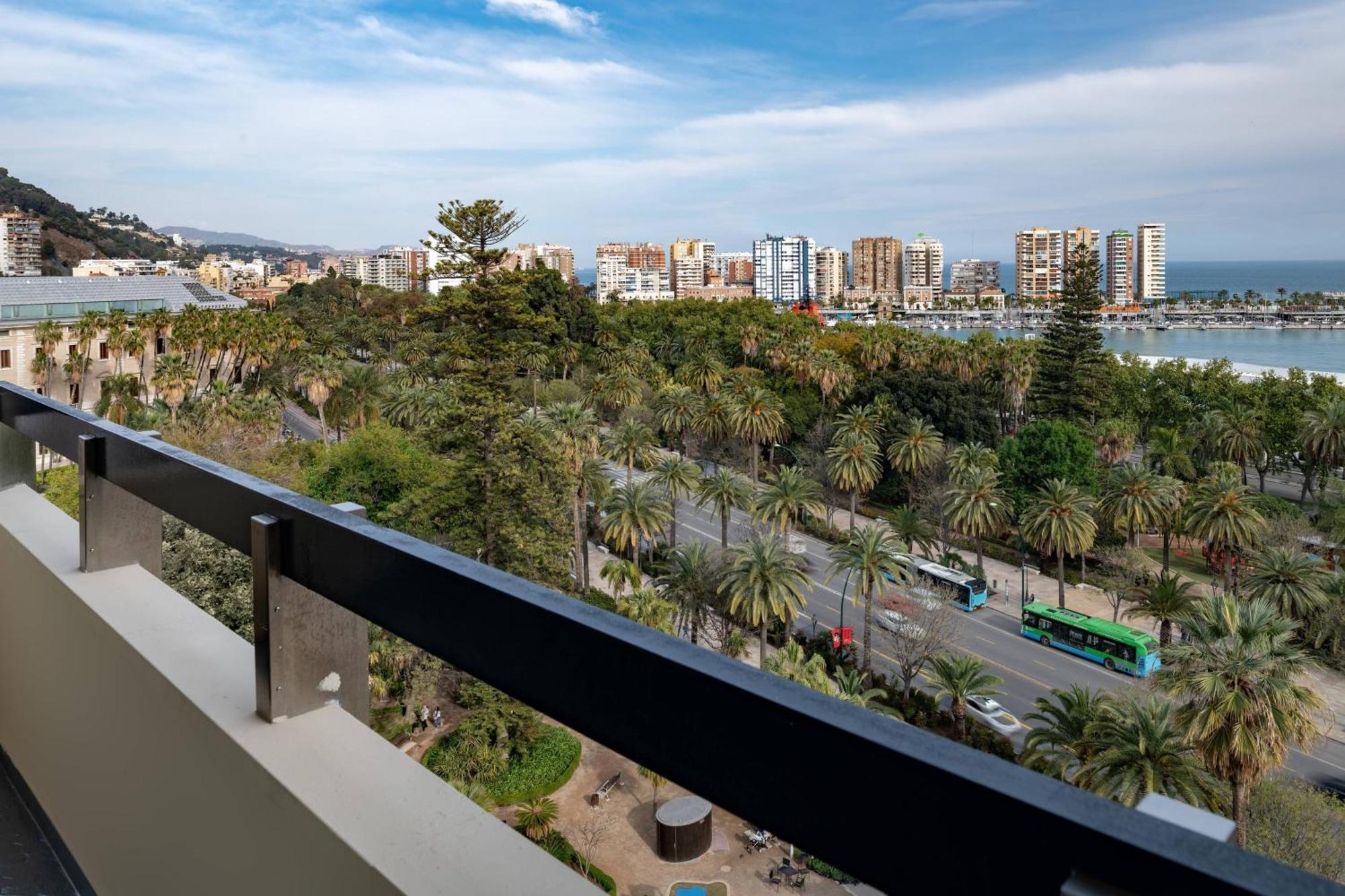 AC Hotel Málaga Palacio by Marriott Exterior foto