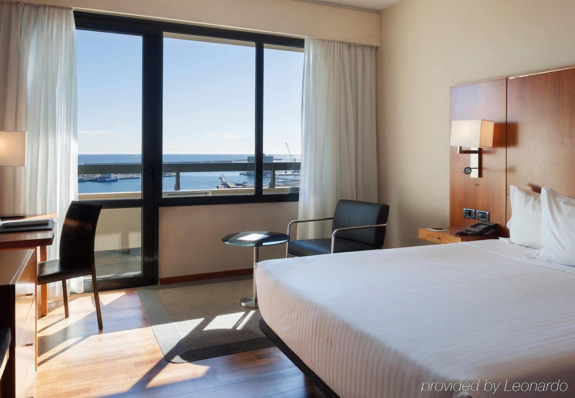 AC Hotel Málaga Palacio by Marriott Exterior foto
