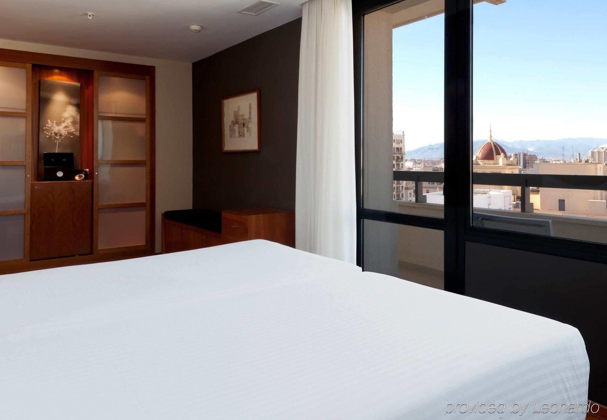 AC Hotel Málaga Palacio by Marriott Exterior foto
